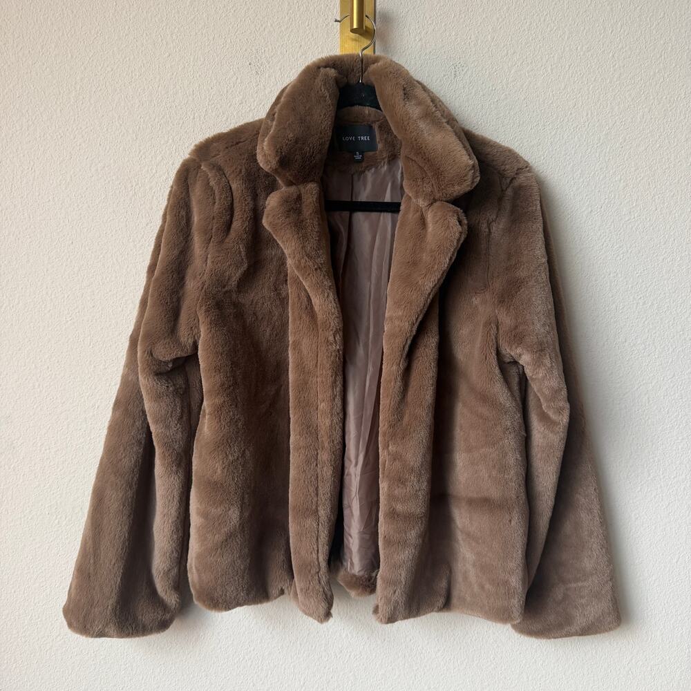 Love Tree Brown Faux Fur Teddy Coat Size S - Picture 2 of 6